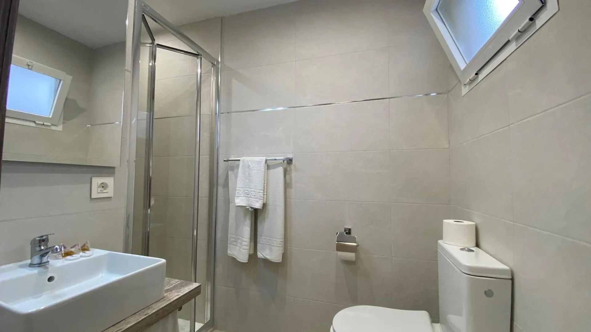 Hostal La Pilarica Марбелья Гостевой дом