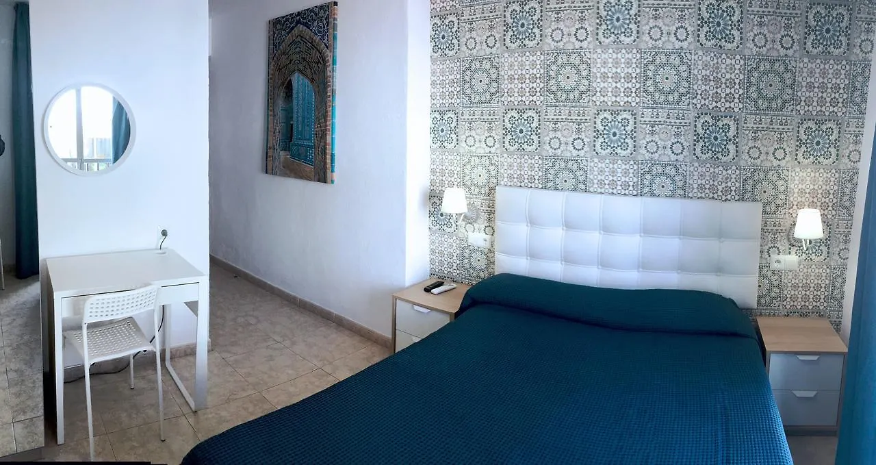 Hostal La Pilarica Марбелья