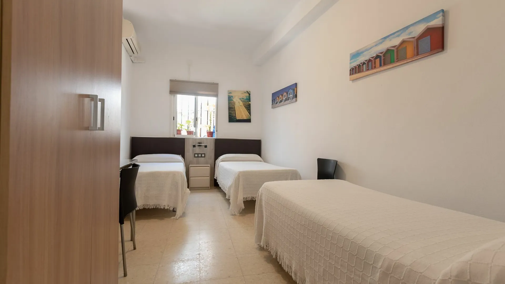 Hostal La Pilarica Марбелья
