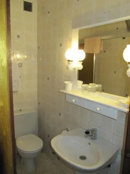 Hostal La Pilarica Marbella 0*,