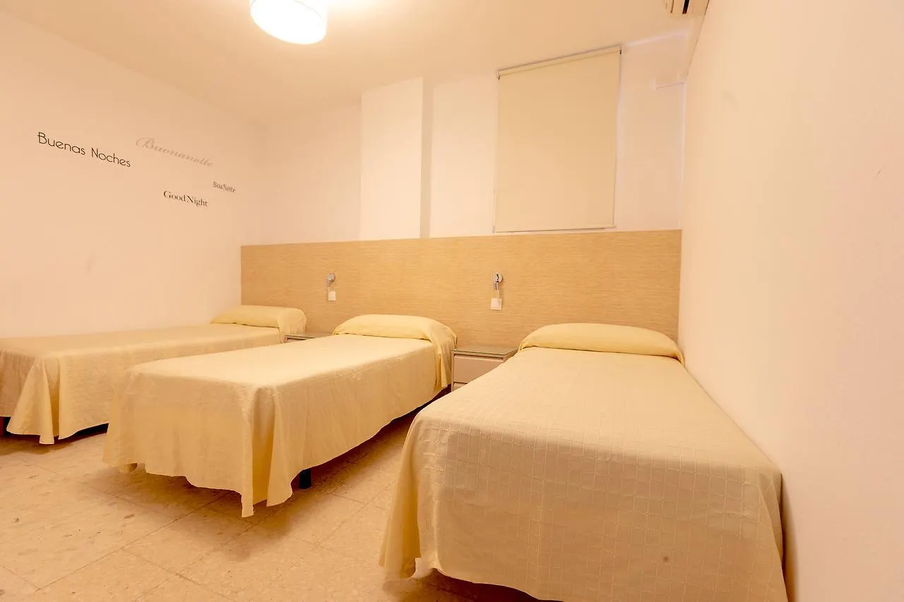Hostal La Pilarica Marbella 0*,  Spain