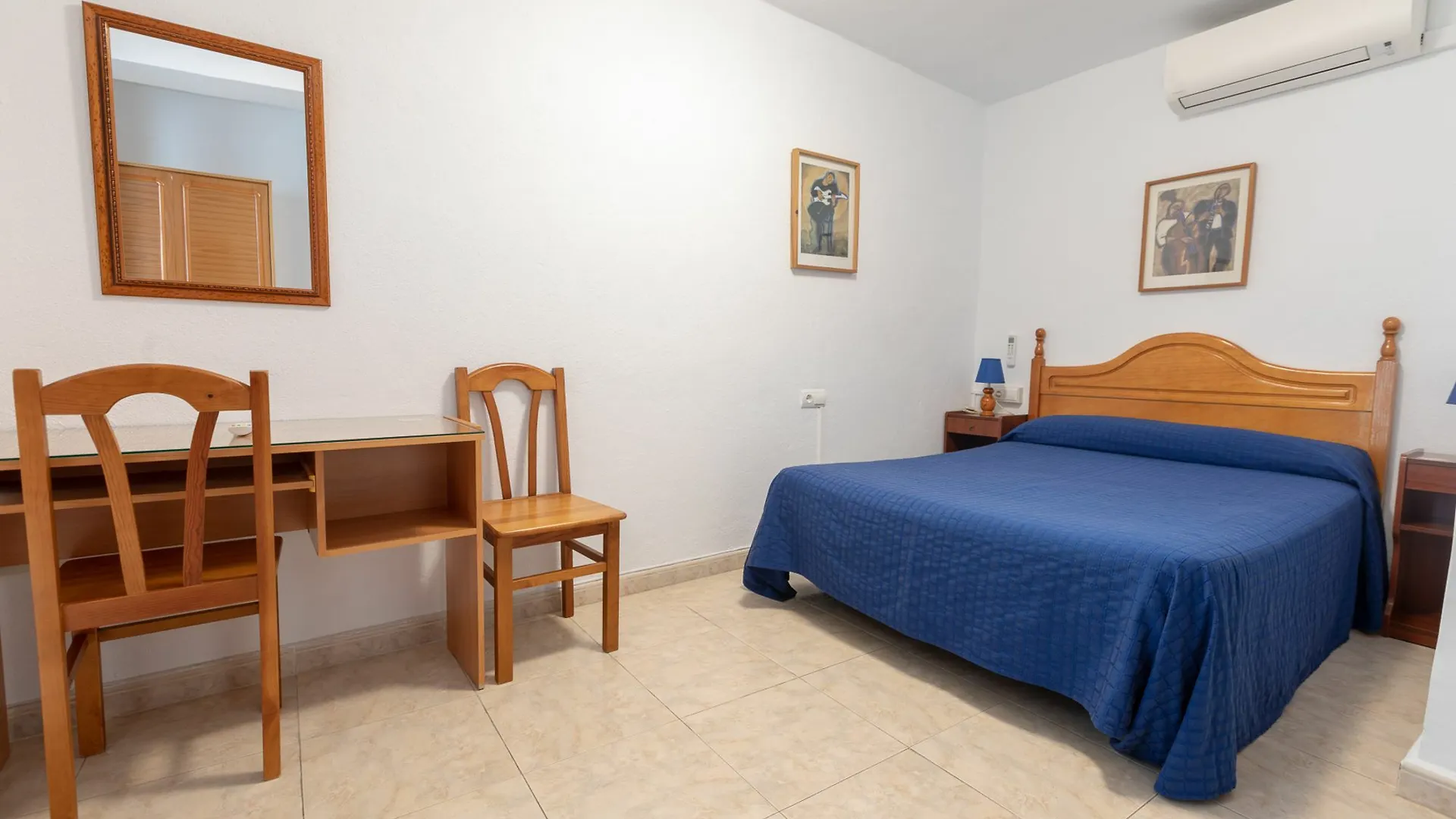 Pensjonat Hostal La Pilarica Marbella Hiszpania